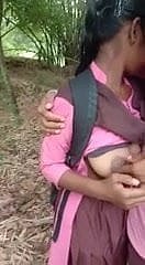 Vilupuram ทมิฬวิทยาลัยสารพัดช่างคู่สนุกกับการมีเพศสัมพันธ์ในป่า