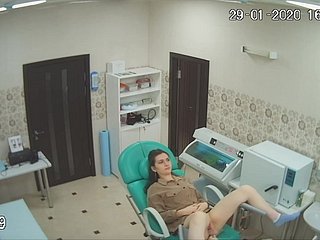 gizli kam üzerinden jinekolog ofisinde bayanlar için Casusluk