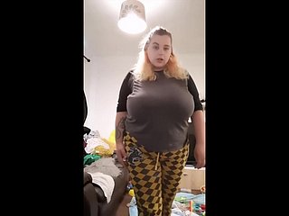 Tette enormi su TikTok, la compilazione
