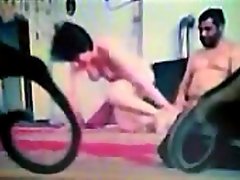 homem religioso enganado Mulher virada dos jovens iranian