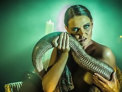 Naked Chloe Lee hither Enwrap
