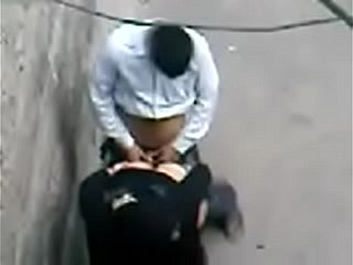 硬他妈的巴基斯坦女孩