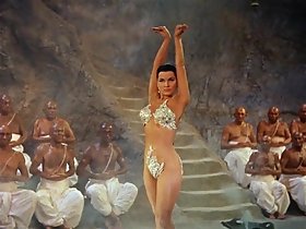 SNAKE DANCE - vintage erotische dans tease (geen naakt)