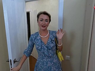 如果您有足够的钱，那么熟练的熟女甚至会给您她的肛门