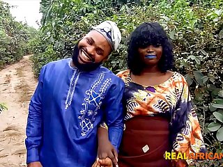 Mayat FuckBoy Afrika Menikah dengan Tante Gambar/video porno vulgar Doggystyle!
