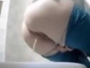 Of age Dokter bikin di toilet! aliran kuat! Kamera tersembunyi!