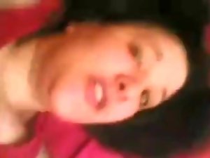 Istri Mesir kacau dan berbicara kotor