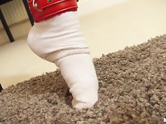 trói lấy vòi nước của tôi