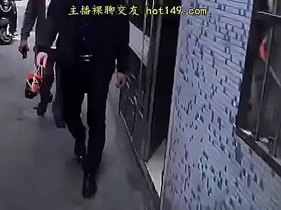 中国某城中村拆迁在即抓紧机会好好玩、没能爆菊有点遗憾、美女裸聊：75UJ.COM