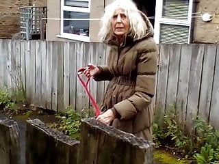 多丽丝80yo