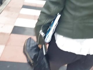 Merangkap pada Unspecified seksi di khalayak ramai 2