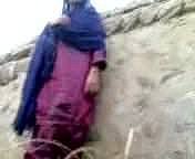 Pakistani Neighbourhood pub Girl Fucking Hiding Against Boundary