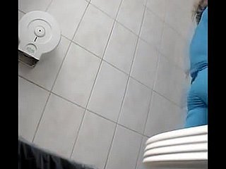 Voyeur kencing 100