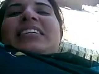 Desi Beautiful muslim Female parent Big Heart of hearts fucked by neighbour