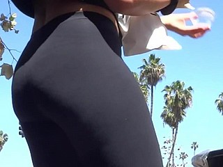PAWG TIGHT BLACK LEGGINGS Bore