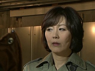 瞳圆城寺是一个成熟的女人与一个淫幻想